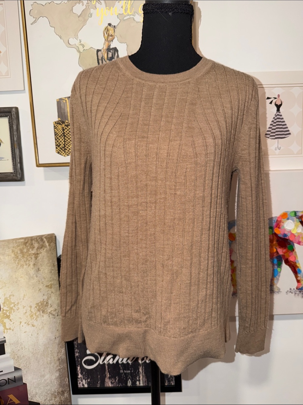 Banana Republic Women's Ribbed Crewneck Sweater in Camel Brown